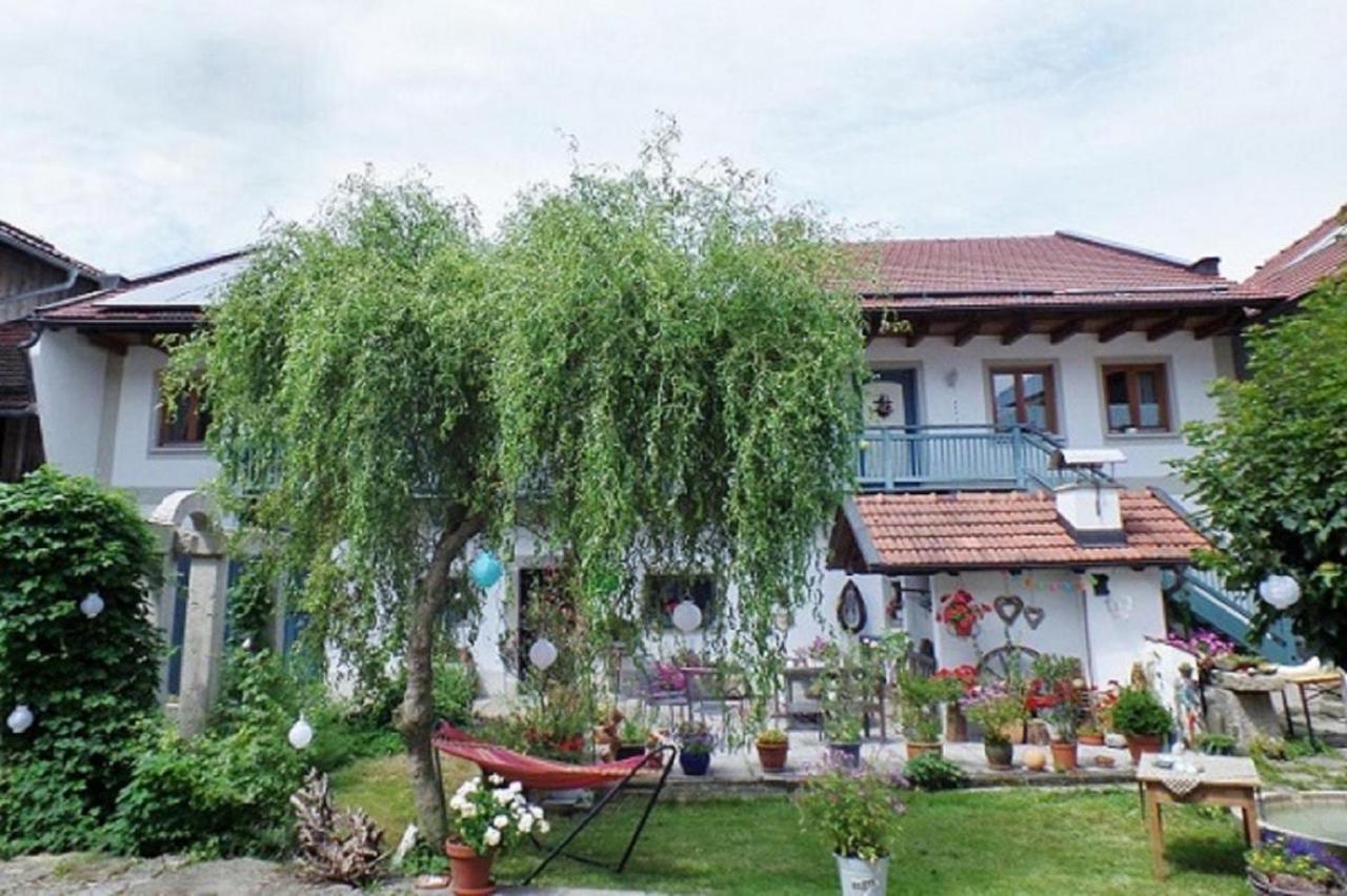 ヴァルトキルヒェンDer Breinhof - Euer Urlaubsbauernhofアパートメント エクステリア 写真